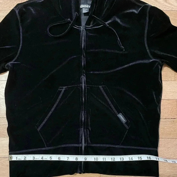 DKNY Cropped Velour Zip Hoodie W’s Size M - Picture 3 of 6